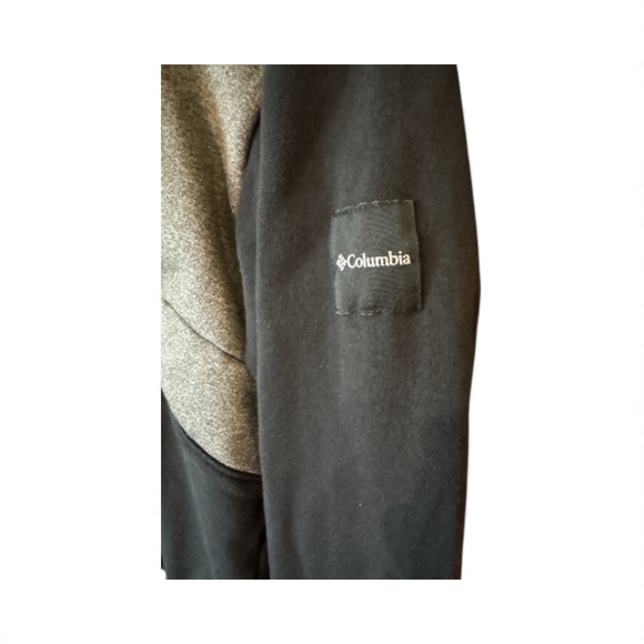 Columbia Women's Two-Tone Quarter-Zip Pullover - Picture 5 of 6